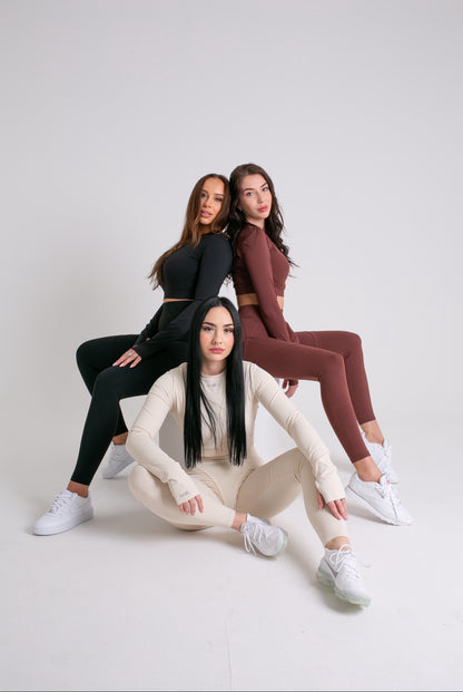 Kolekcia CONTOUR